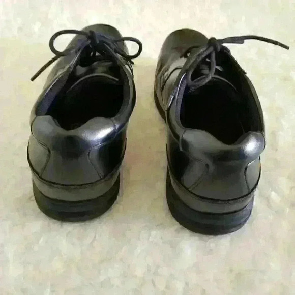 Nunn Bush Men's Sherman Slip Resistant Shoe - Picture 7 of 8